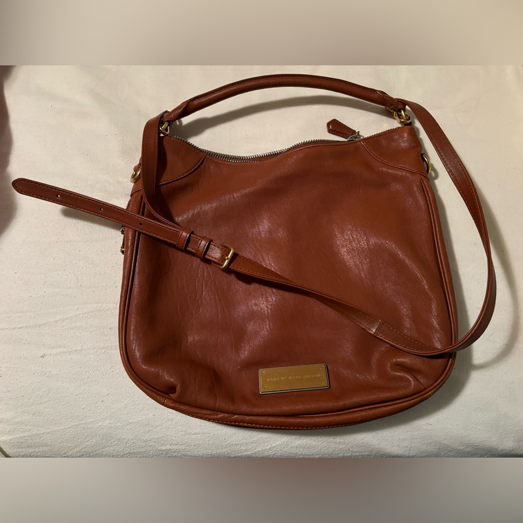 Marc Jacobs Leather Hobo Bag, Excellent Condition With Dust Bag
